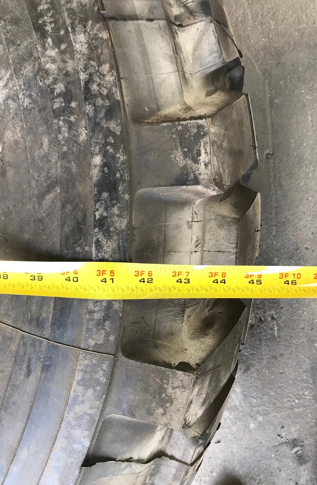 Michelin X G20 Pilote XL 15.5/80R20 Tire
